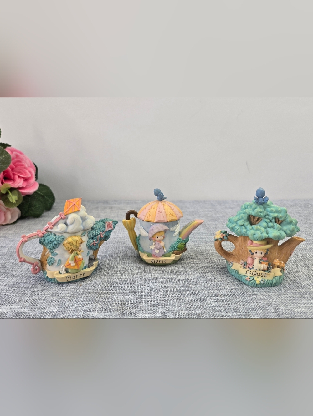Vintage Precious Moments 1999 Mini Teapots Enesco Set March April August